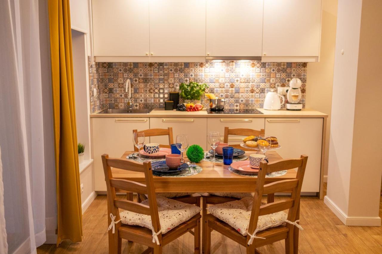 Villa Kasztelan Apartamenty Ustrzyki Dolne Exterior foto